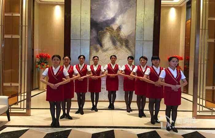 2021年最靠谱物业榜单出炉，荣盛物业实至名归！